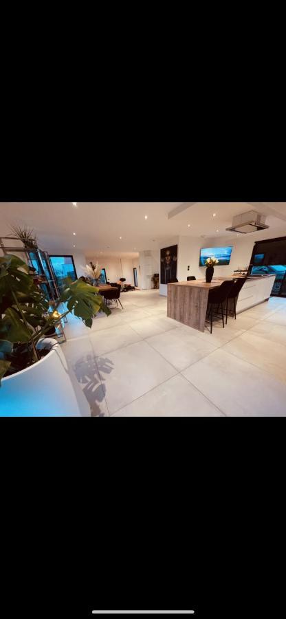 Magnifique Villa Avec Jaccuzi Wimille Buitenkant foto